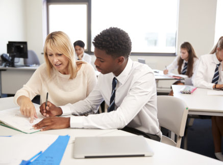 Urgent action needed to address crisis in teacher pay and supply