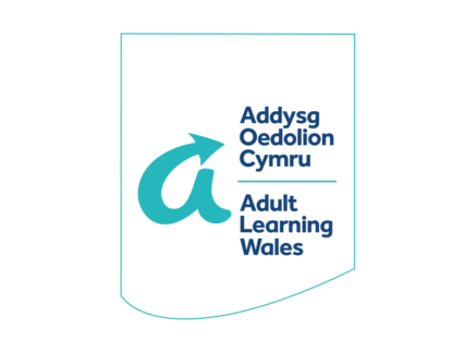 Community signs partnership agreement with Adult Learning Wales